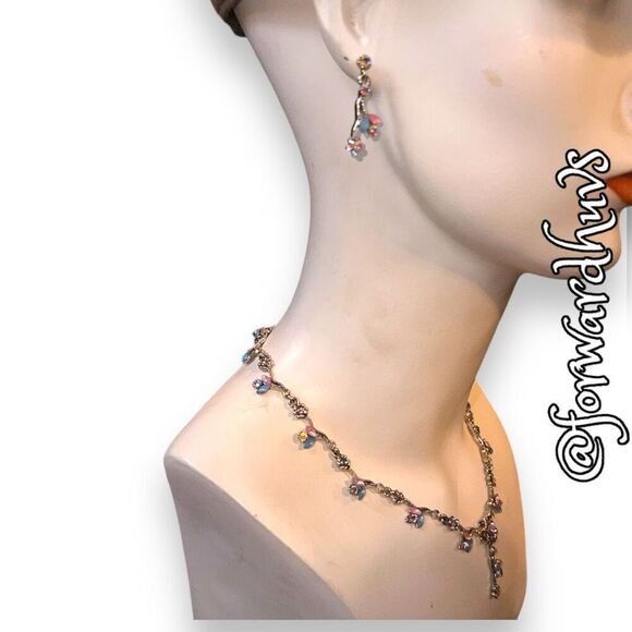 Cosplay Princess Style Necklace & Earring Set | Magical Pink & Blue - Picture 9 of 12